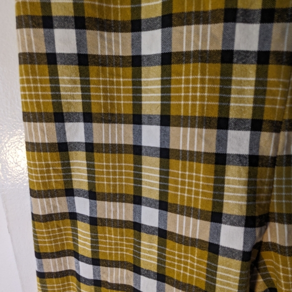 Plaid haltered Jumpsuit - Picture 4 of 4